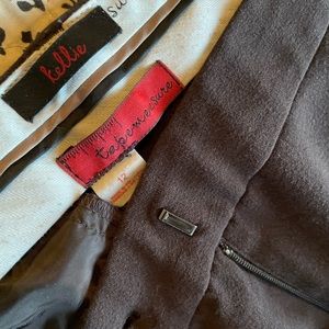 Fitting, nice, comfortable pants. Some even wear.